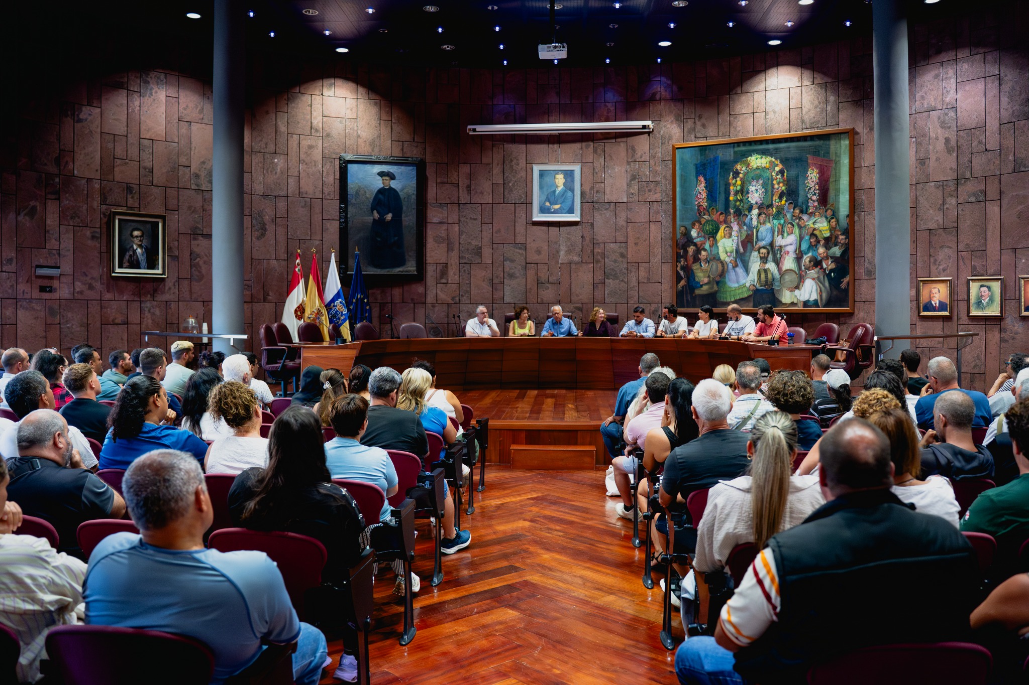 Imagen de El Cabildo pone en marcha un programa para la protección forestal, gestión de material combustible y biodiversidad