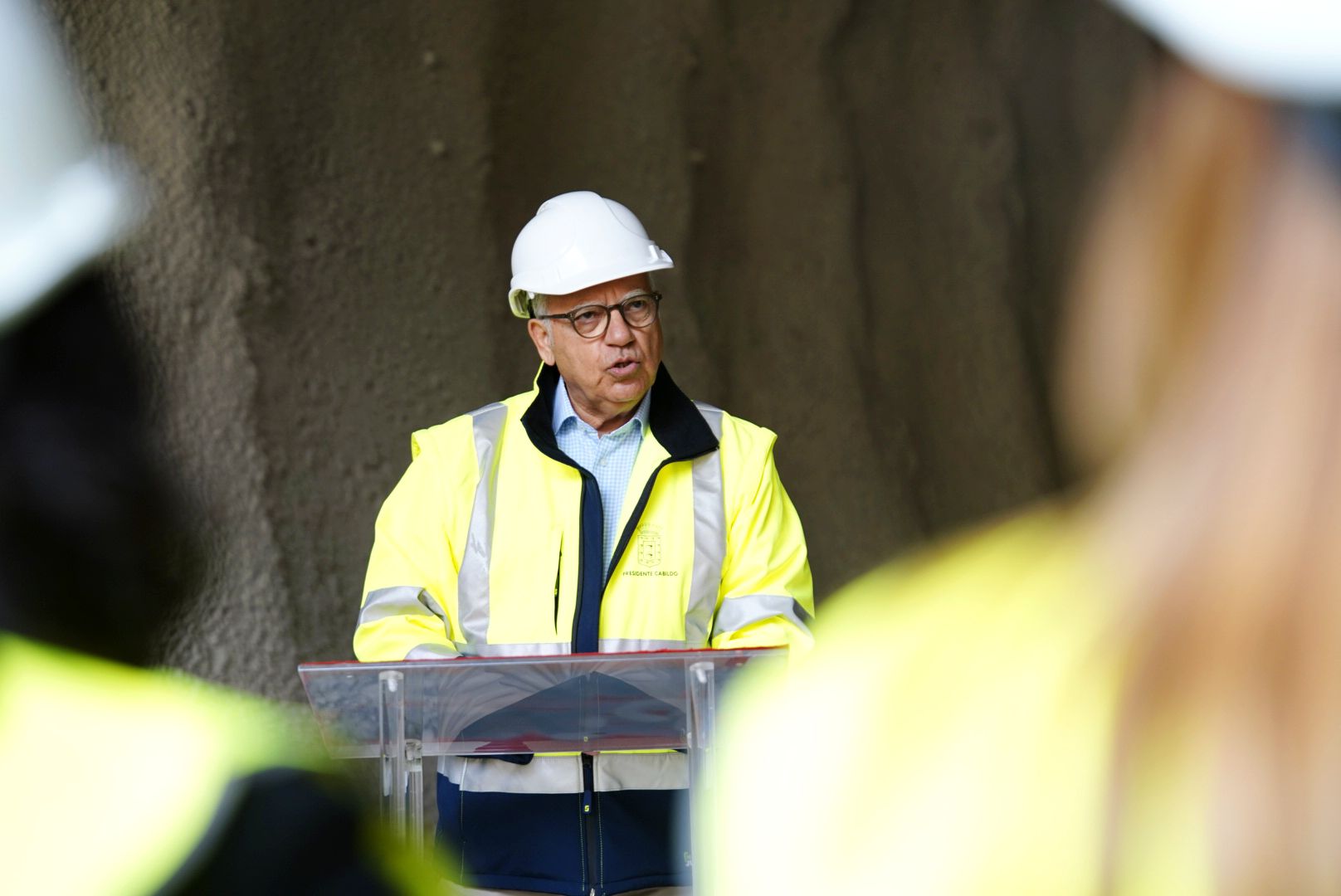 Imagen de Curbelo valora la finalización de la excavación del túnel de la Variante como un hito en la modernización viaria de La Gomera