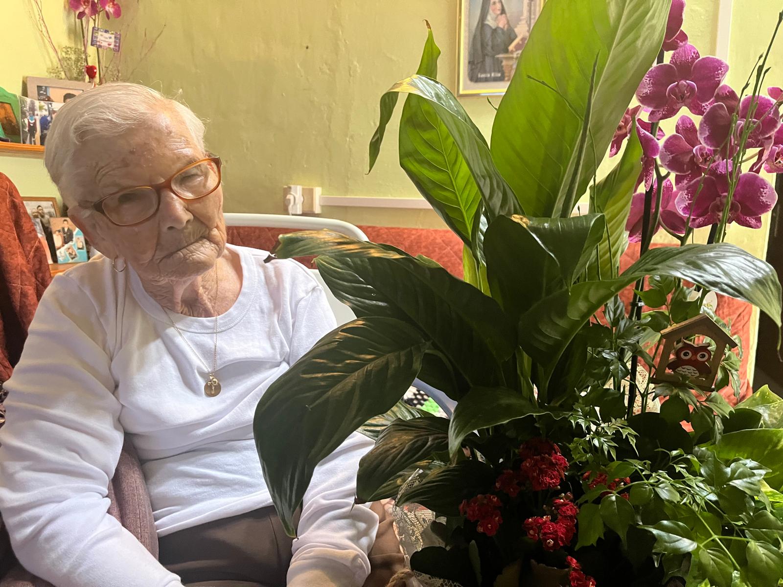 Imagen de El Cabildo de La Gomera reconoce a los mayores más longevos de la isla en el Día de las Personas Mayores