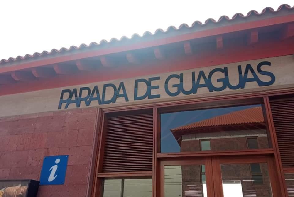 Imagen de GuaguaGomera incorpora nuevos servicios a la parada preferente del Puerto de San Sebastián