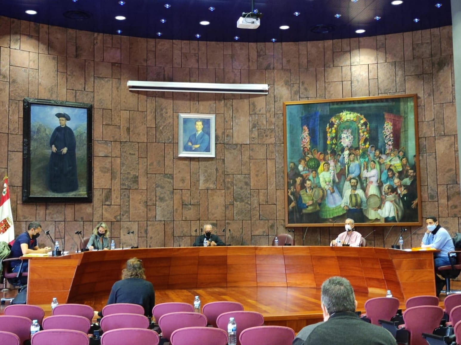 Imagen de El Cabildo aprueba una Declaración Institucional de condena ante el ataque militar de Rusia a Ucrania