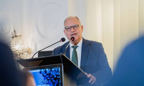 Imagen de Curbelo defiende la necesidad de “gestionar y valorar” el agua para garantizar el futuro de las islas