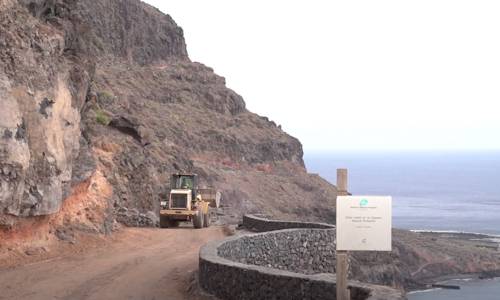 Imagen de El Cabildo inicia los trabajos de estabilización de taludes en el acceso a Puntallana