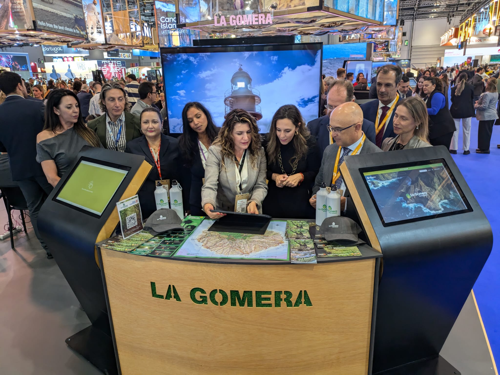 Imagen de La Gomera presenta en la WTM de Londres un novedoso sistema de asistencia a profesionales turísticos