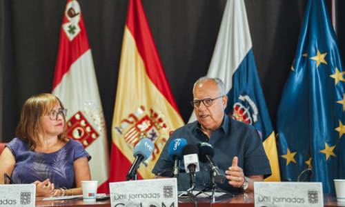 Imagen de El Cabildo de La Gomera refuerza su colaboración con la UNED para ampliar la oferta educativa en la isla