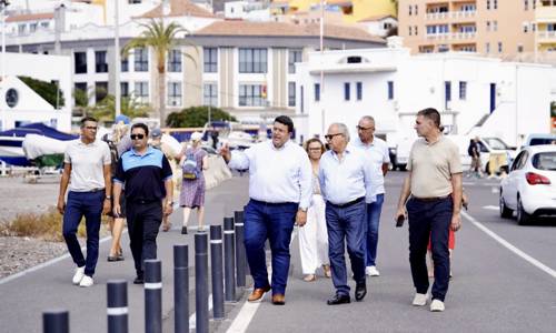 Imagen de Cabildo, Ayuntamiento y Puertos Canarios coordinan proyectos para transformar el Puerto de Vueltas en un espacio moderno y sostenible