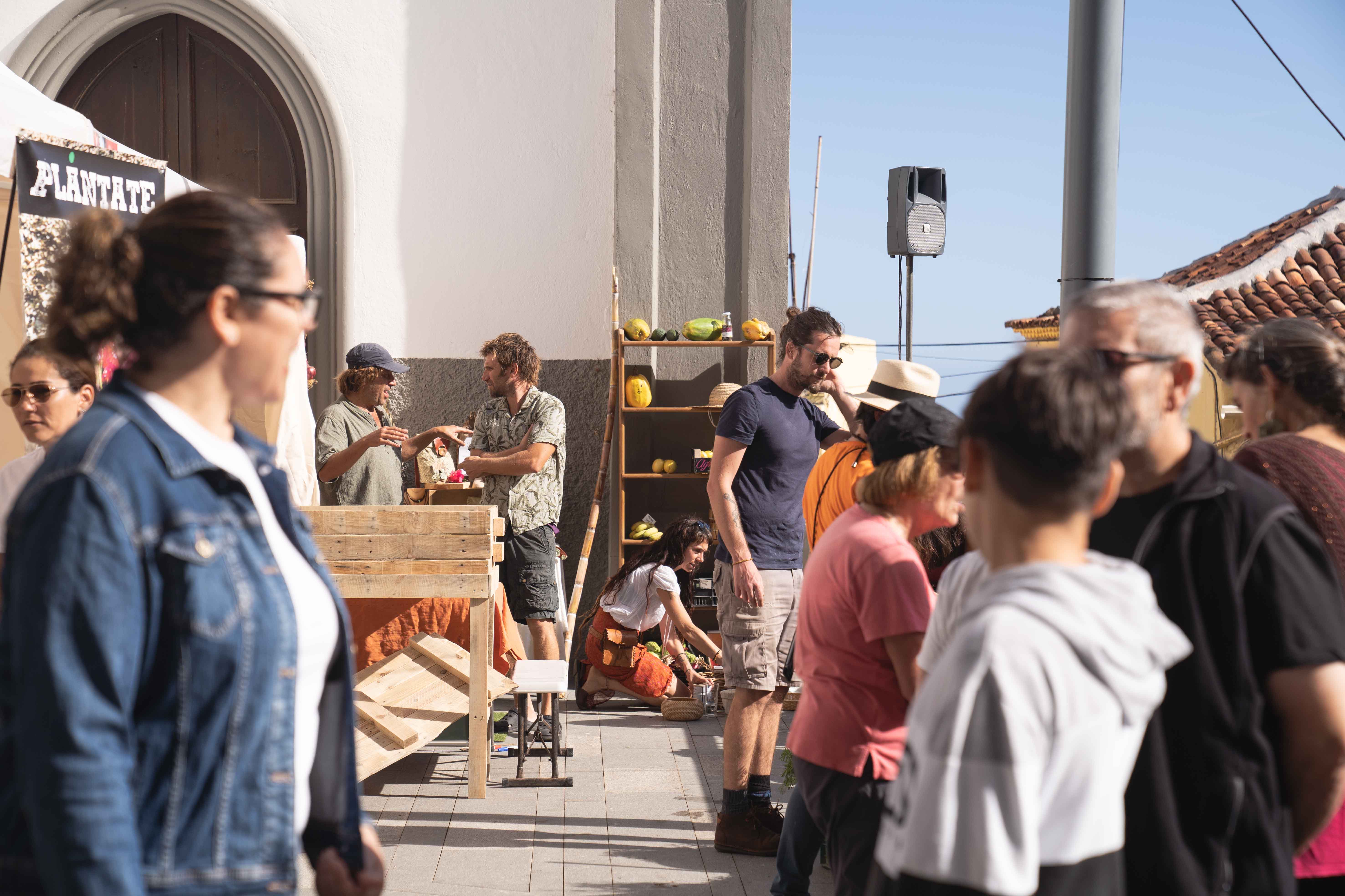 Imagen de El Cabildo planifica actividades de dinamización comercial en San Sebastián y Valle Gran Rey