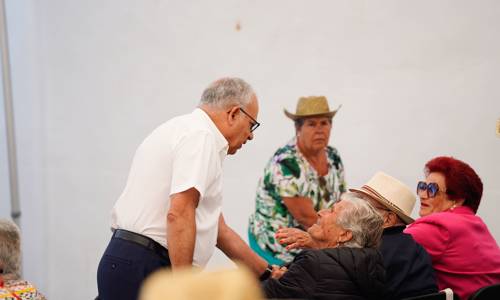 Imagen de El Cabildo activa un programa de turismo sociocultural para las personas mayores de La Gomera