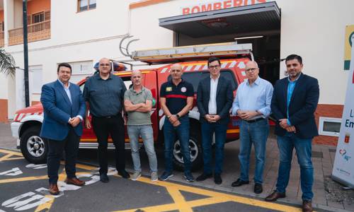 Imagen de El Cabildo y Ayuntamiento de Valle Gran Rey intensifican su cooperación con Bomberos Voluntarios