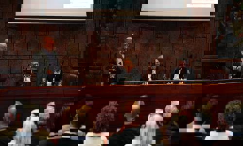 Imagen de Curbelo reclama soluciones urgentes al colapso de Los Cristianos y llama a definir un plan de acción