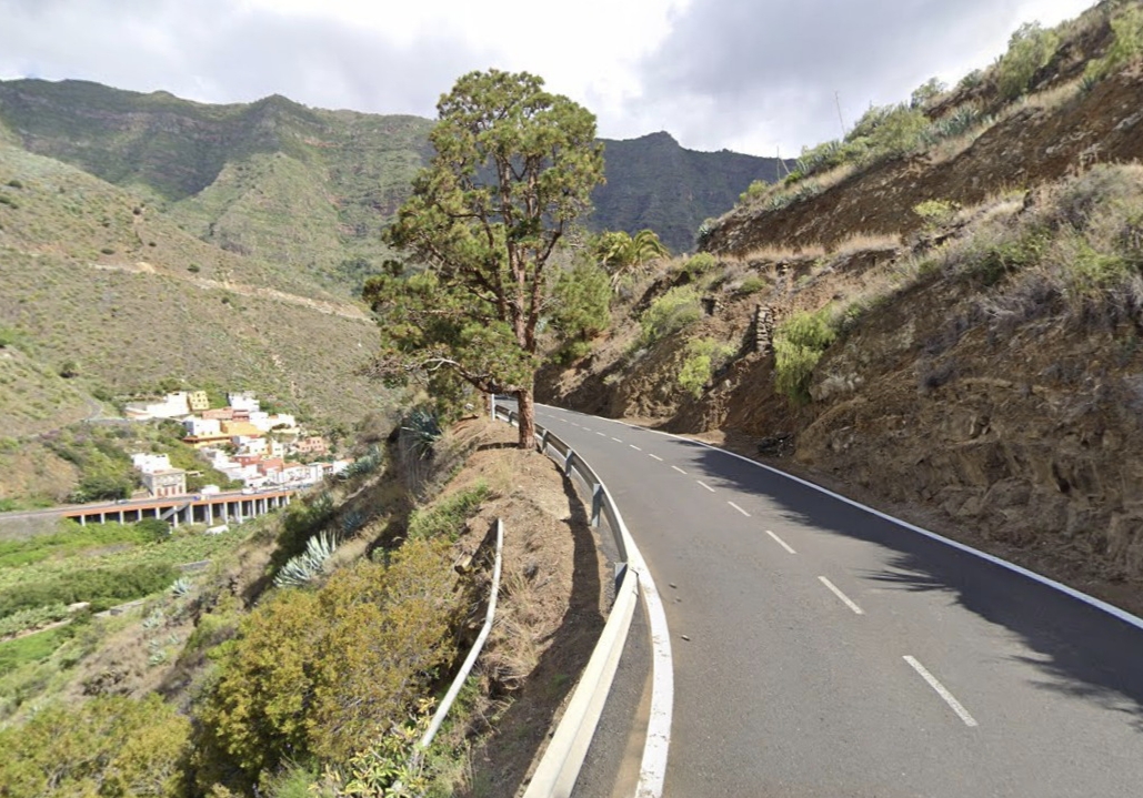 Imagen de El Cabildo informa del corte total de un tramo de la vía CV-3 en Hermigua por obras de emergencia