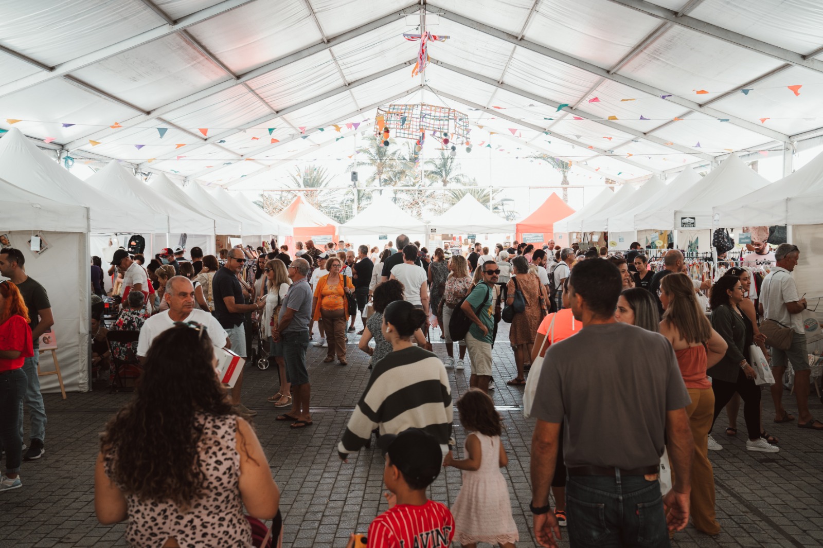 Imagen de La Gomera celebra este fin de semana Exposaldo con importantes descuentos y la moda como protagonista