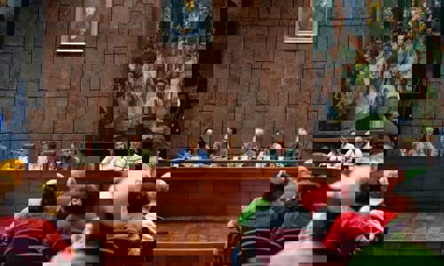 Imagen de El Cabildo inicia un programa de empleo para la inserción laboral de personas con más de 60 años