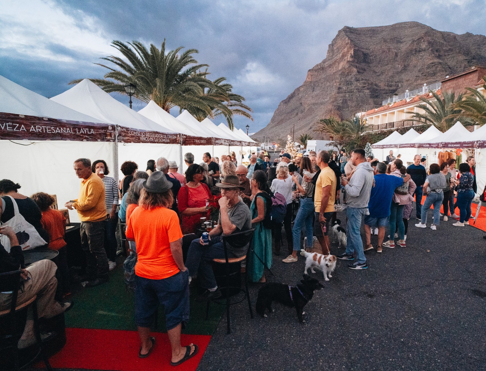 Imagen de El Cabildo impulsa el nuevo calendario de eventos artesanales con ferias y muestras en toda la isla 