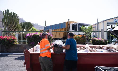 Imagen de El Punto Limpio insular consolida su papel en la gestión sostenible de los residuos