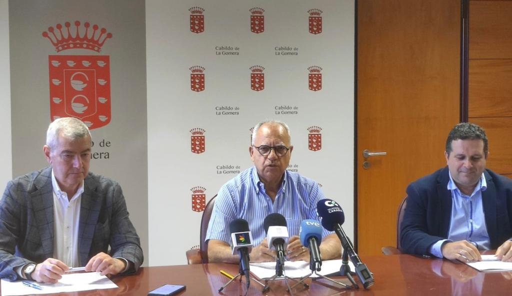 Imagen de Cabildo y FAUCA activan un nuevo Bono Consumo para incentivar las compras en el comercio local 