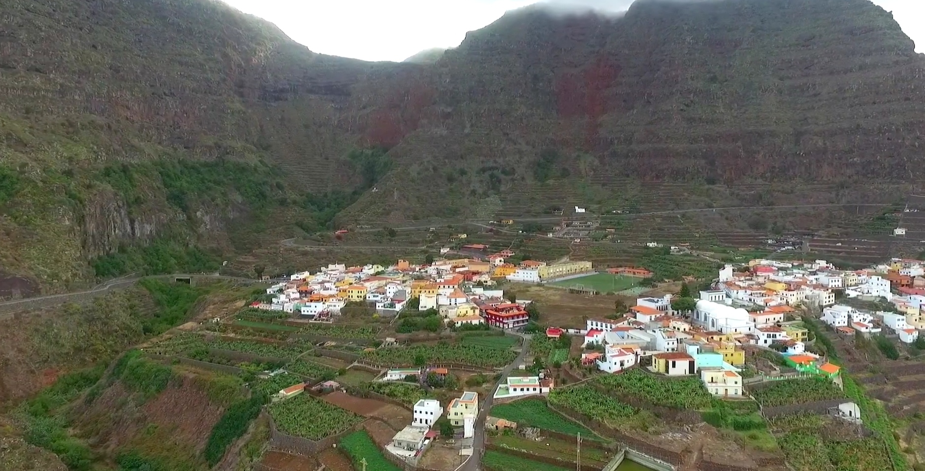 Imagen de El Cabildo da luz verde a cuatro proyectos para la mejora de la accesibilidad a núcleos de interés turístico en Agulo