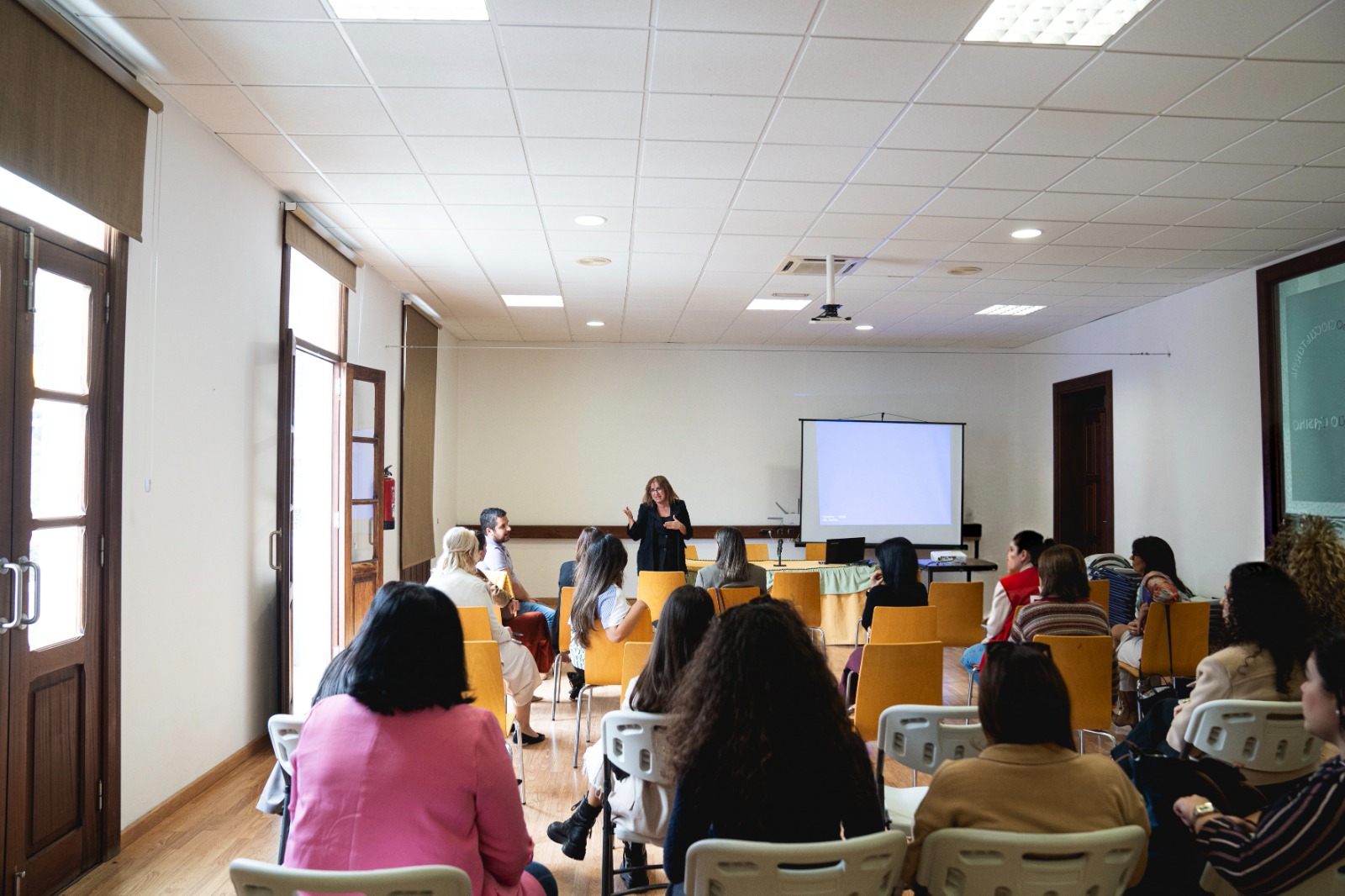 Imagen de El Cabildo convoca mesas de participación ciudadana para elaborar el Plan Estratégico de Igualdad
