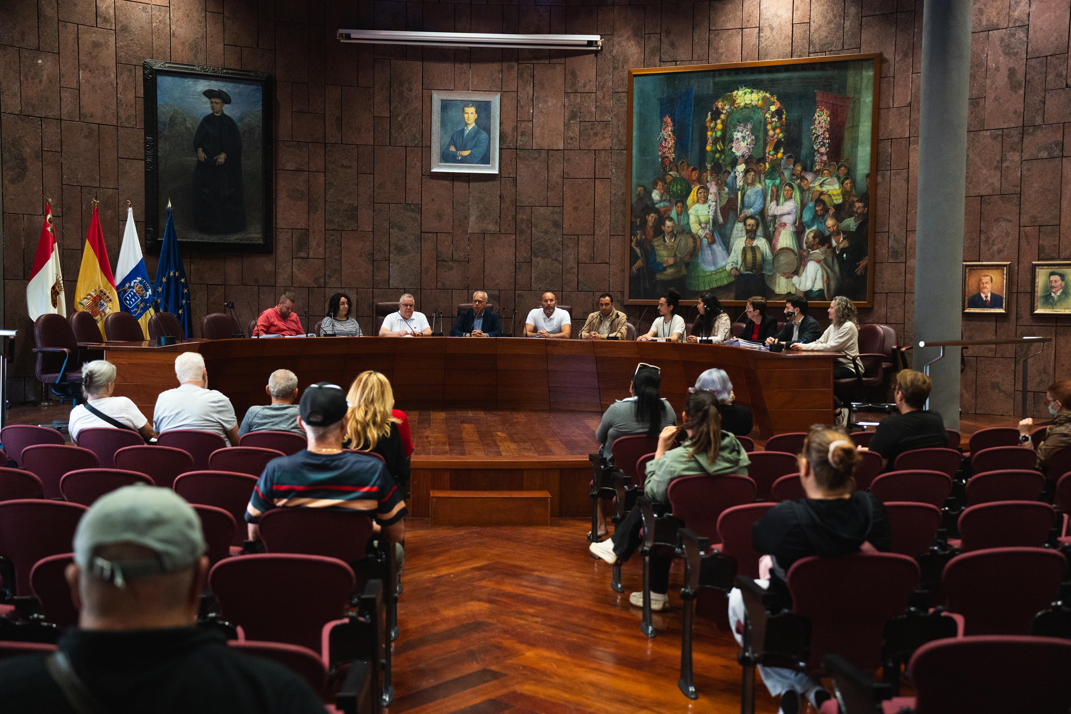 Imagen de El Cabildo destina 3,4 millones de euros al nuevo programa de inserción laboral para mayores de 60 años