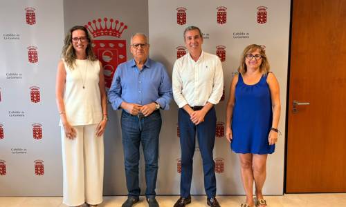 Imagen de Cabildo y Servicio Canario de la Salud colaboran para reforzar la donación de sangre en La Gomera