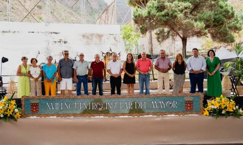 Imagen de El Encuentro del Mayor reúne en Hermigua a más de 800 personas de los seis municipios