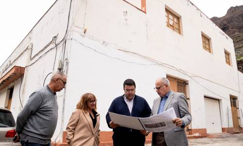 Imagen de Cabildo y Ayuntamiento de Valle Gran Rey avanzan en la materialización de su nuevo centro sociosanitario