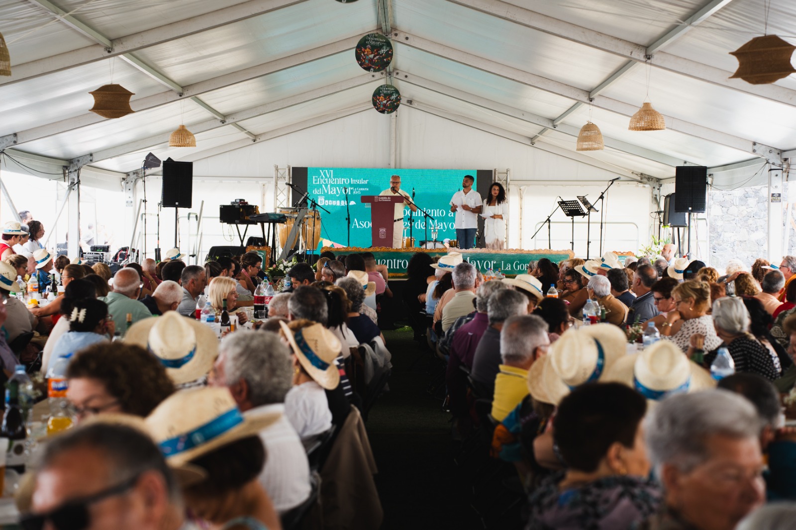 Imagen de El Encuentro del Mayor reúne a más de 800 personas en una jornada de convivencia celebrada en Vallehermoso