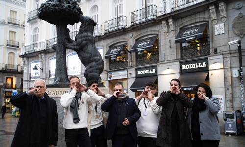 Imagen de El Silbo Gomero llega a la Puerta del Sol para promocionar a la isla como destino patrimonial
