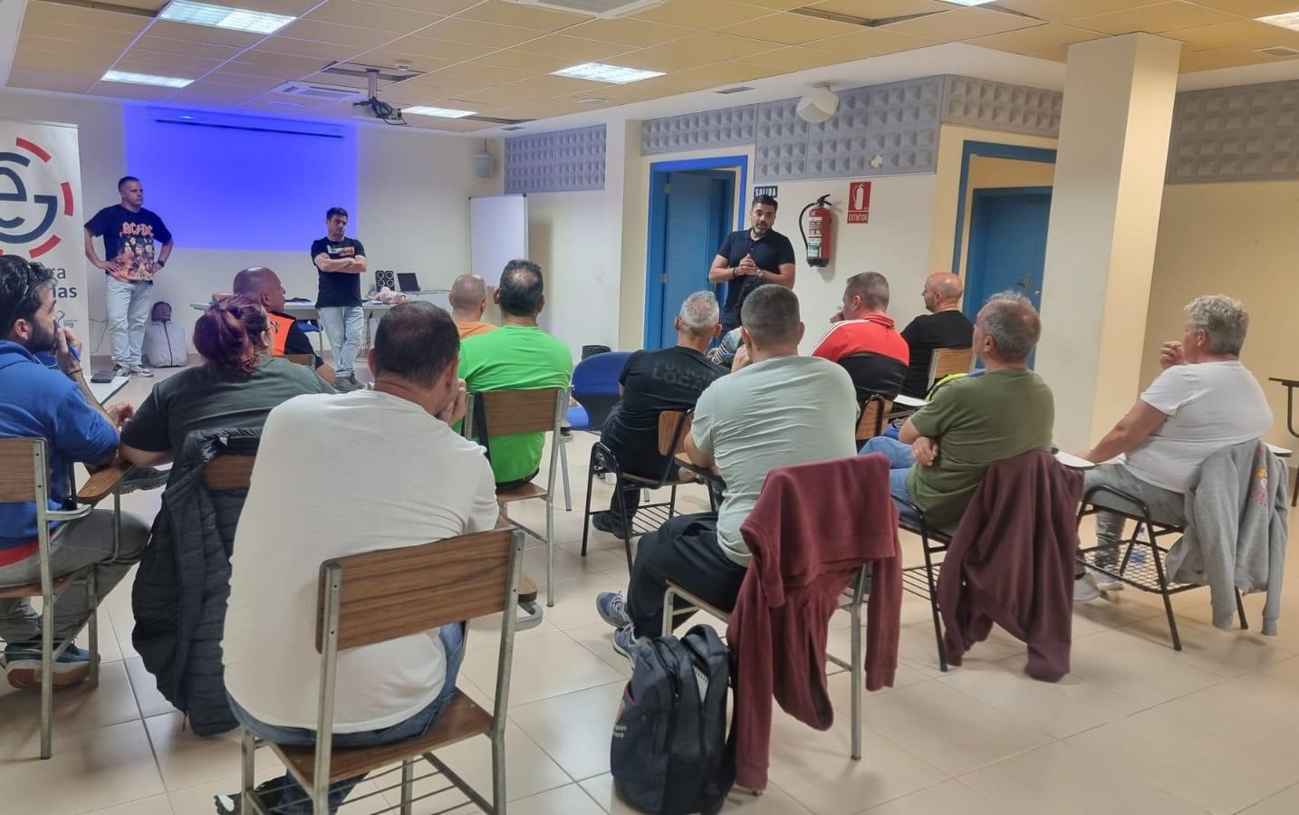 Imagen de El Cabildo impulsa acciones de formación para la mejora de la capacidad de respuesta ante emergencias