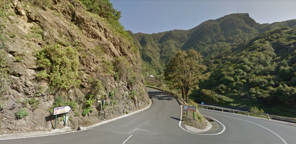 Imagen de El Cabildo reabre al tráfico la carretera de El Rejo con medidas preventivas de seguridad 