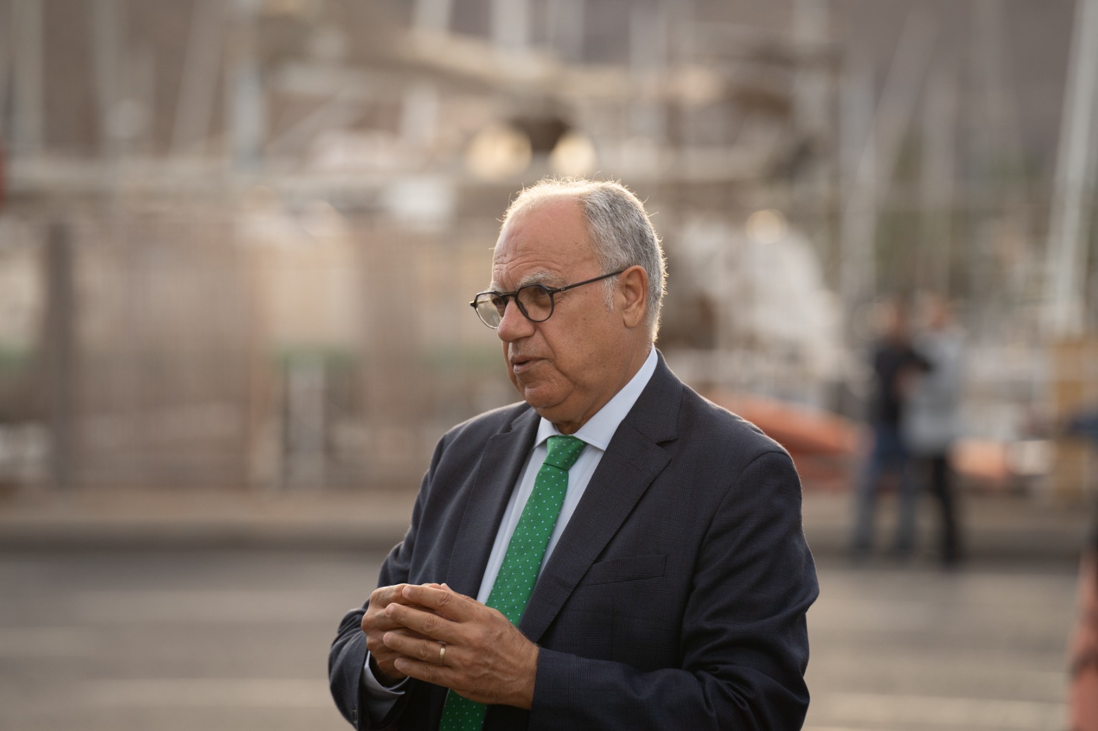 Imagen de Curbelo urge a coordinar actuaciones inmediatas para solventar el colapso del Puerto de Los Cristianos