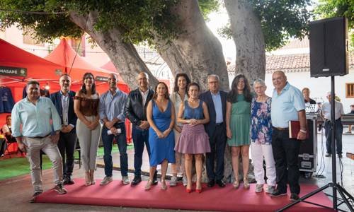 Imagen de El Festival Gastronómico abre sus puertas con un reconocimiento al sector agroalimentario de la isla