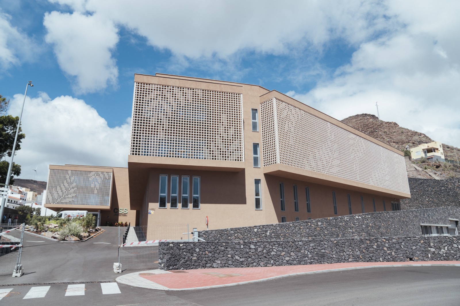 Imagen de El Cabildo adjudica la gestión del Centro Sociosanitario de San Sebastián de La Gomera 