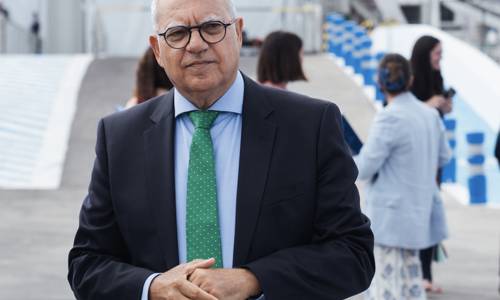 Imagen de Curbelo insiste en que el Puerto de Los Cristianos “no se va a ampliar” y reclama actuar dentro de la actual superficie