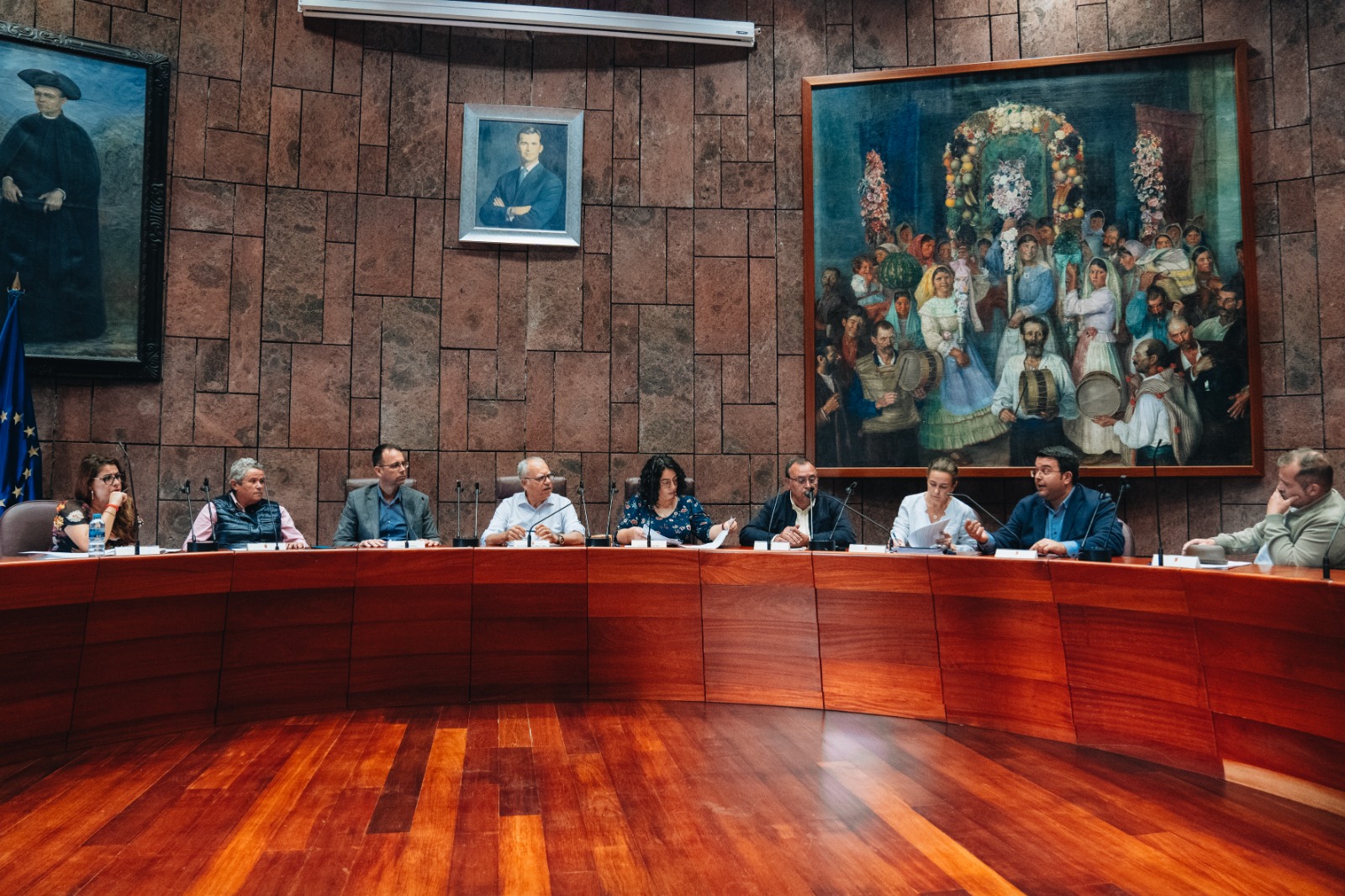 Imagen de El Cabildo impulsa un nuevo programa de cooperación municipal con 2,5 millones de euros 