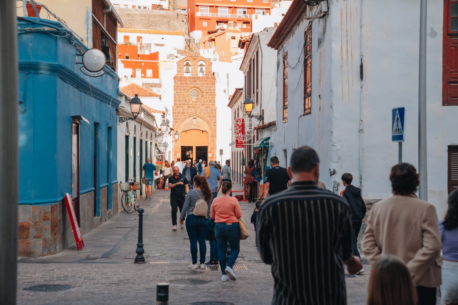 Imagen de El Cabildo refuerza su cooperación con los ayuntamientos para la dinamización comercial en las fechas navideñas 