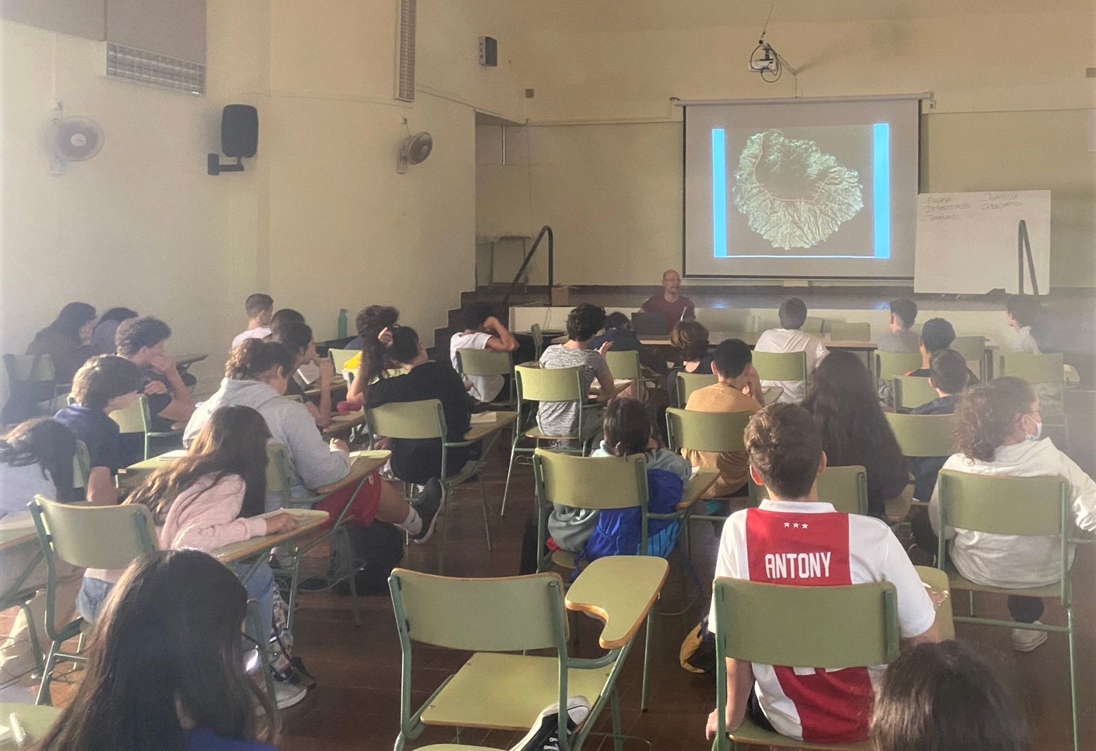 Imagen de El Cabildo fomenta la conciencia ambiental en los centros educativos con el proyecto ‘Plántate’