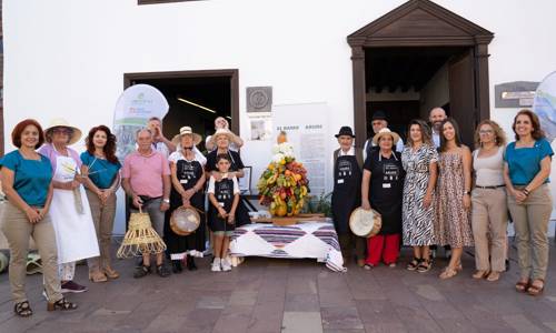 Imagen de Las oficinas de turismo de La Gomera divulgan el patrimonio cultural de la isla a los visitantes