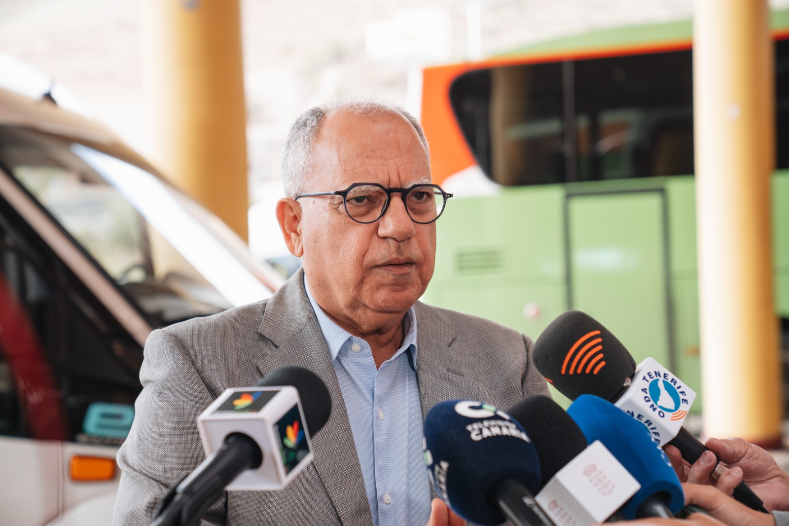 Imagen de Curbelo subraya el impacto positivo que tiene la continuidad de la bonificación al transporte público