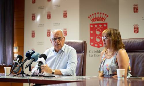 Imagen de El Cabildo abre el plazo para solicitar las becas al estudio a las que destina un millón de euros