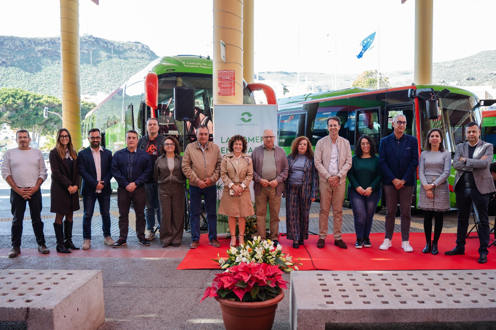 Imagen de GuaguaGomera pone en funcionamiento las doce nuevas guaguas para reforzar el transporte público insular