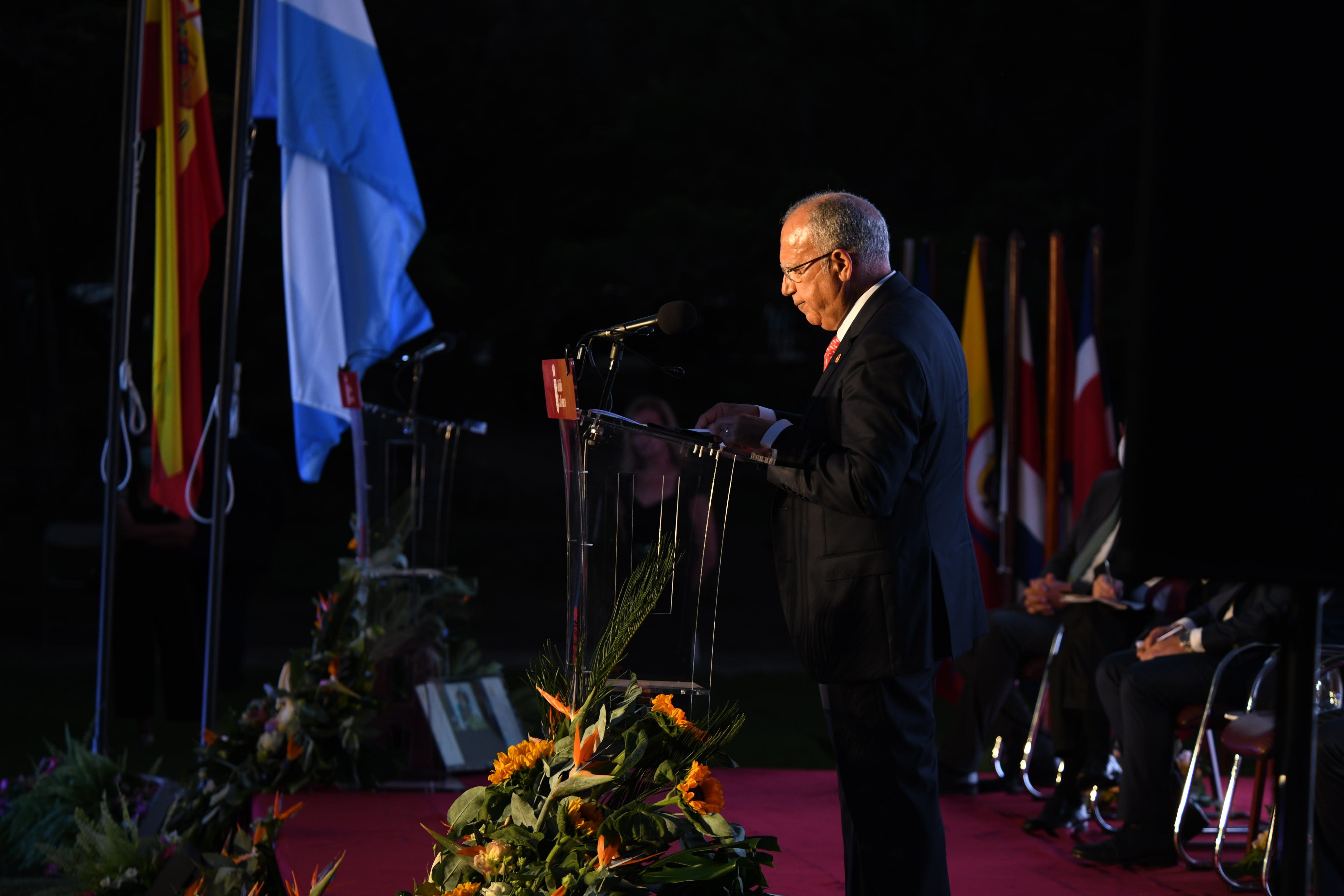 Imagen de Curbelo: “Los desafíos históricos de Argentina y Canarias son ejemplo de superación para estos tiempos”        