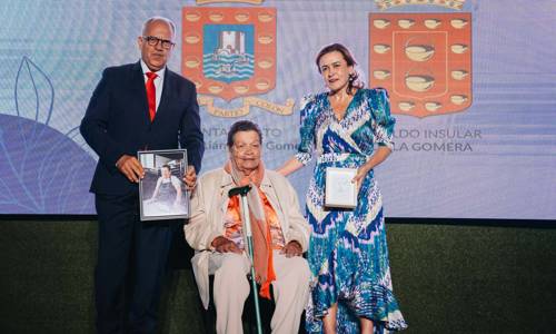 Imagen de El Cabildo de La Gomera y el Ayuntamiento de San Sebastián rinden tributo al emprendimiento femenino en el 8M