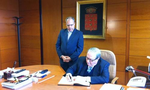 Imagen de El Cabildo de La Gomera transmite su pesar por el fallecimiento de Jerónimo Saavedra