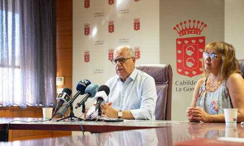 Imagen de El Cabildo mantiene abierto el plazo para solicitar las becas al estudio hasta este viernes
