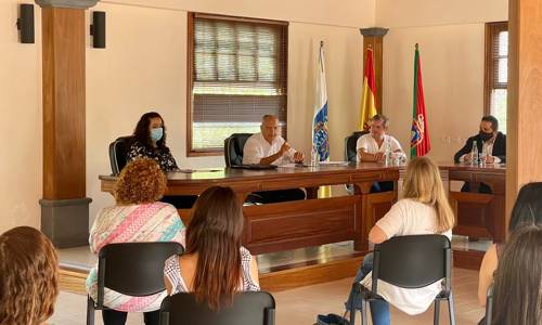 Imagen de El Cabildo inicia la presentación de las líneas de ayuda a los autónomos y pymes en Vallehermoso