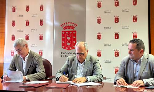 Imagen de Cabildo y FAUCA fomentan el consumo comercial con la creación de un bono descuento en La Gomera
