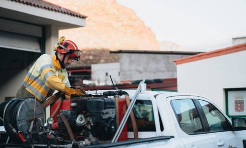 Imagen de El Cabildo intensifica el operativo de emergencias para la noche de las hogueras de San Juan