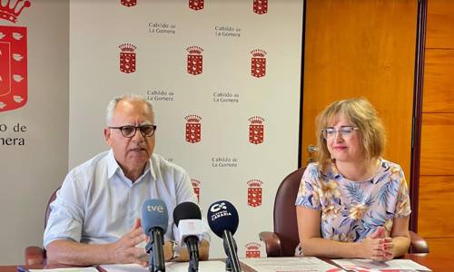 Imagen de El Cabildo beca a una veintena de estudiantes gomeros acogidos a programas europeos de movilidad