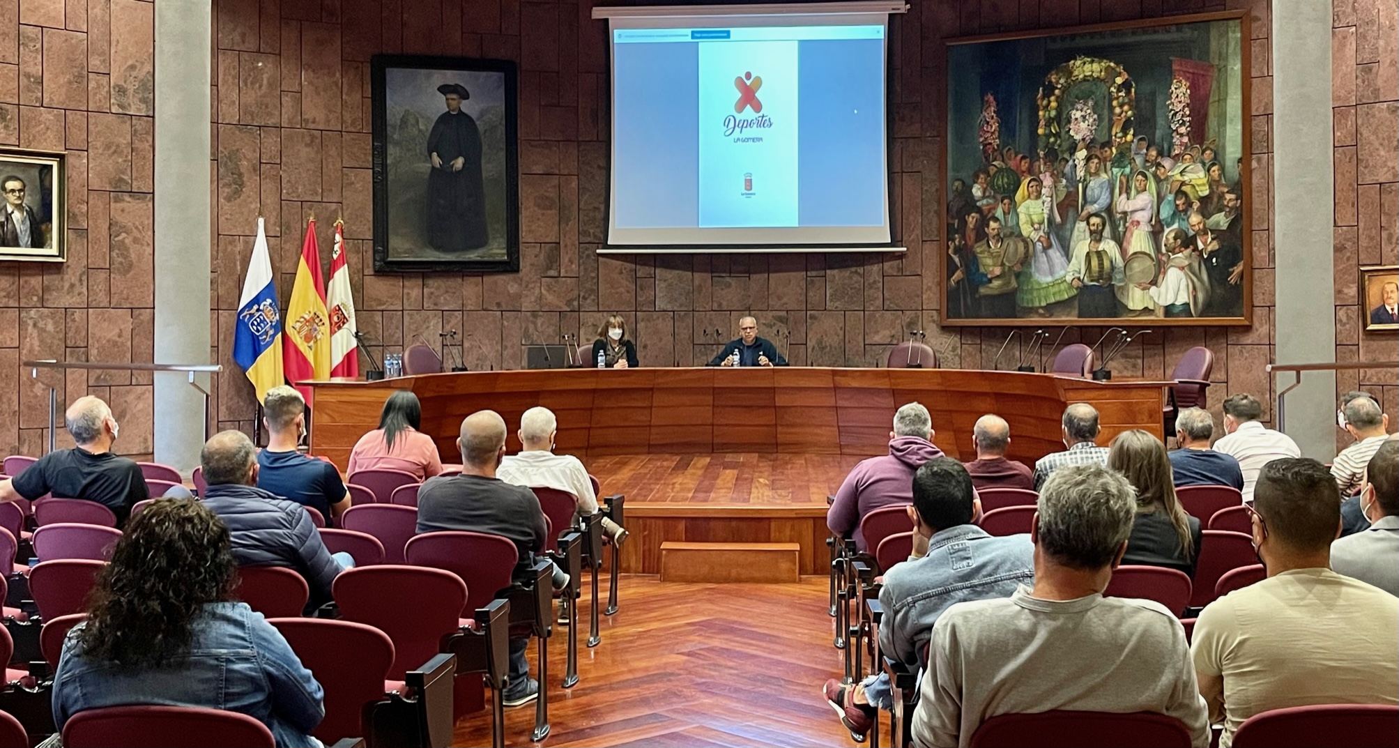 Imagen de Cabildo y equipos de fútbol acuerdan impulsar los valores y erradicar la violencia en el deporte 